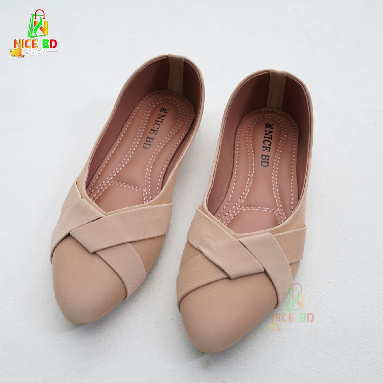 Comfortable Jeli Shoes with Pati Design
